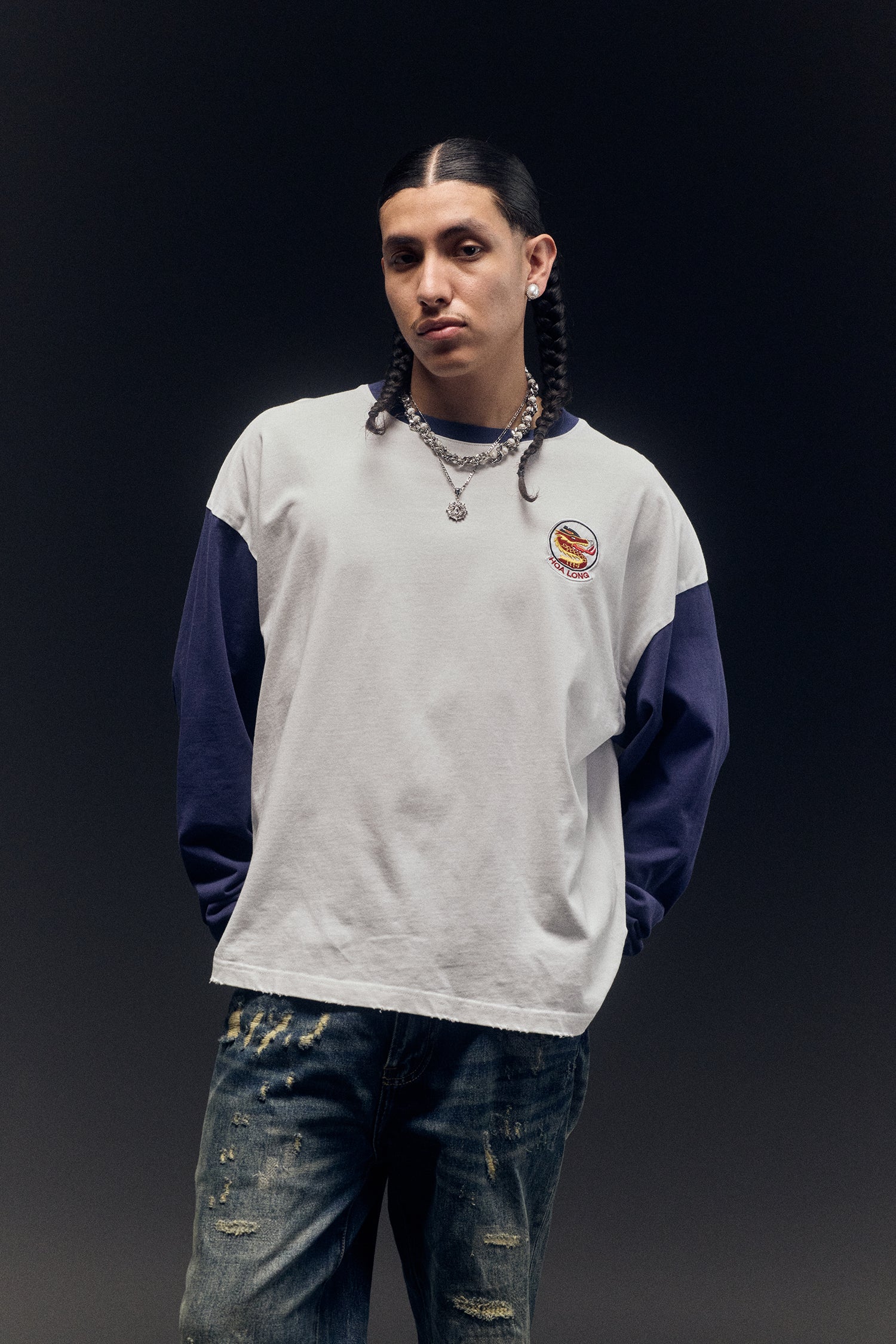 FRIENDLY SKIES LS TEE