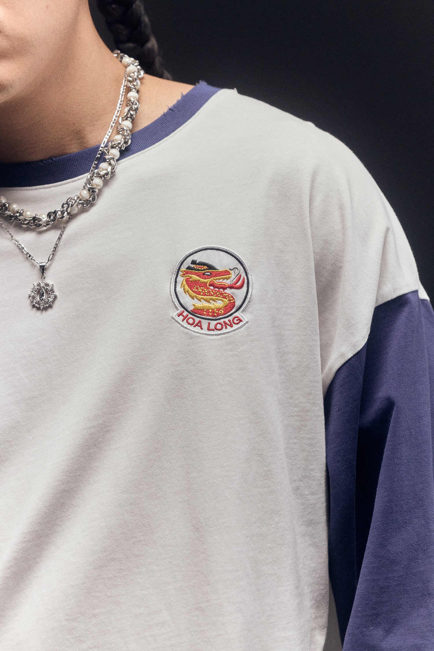 FRIENDLY SKIES LS TEE